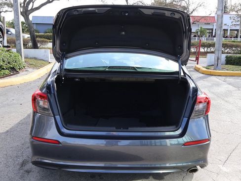 Used 2023 Honda Civic Sport image 16