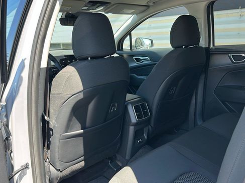 New 2026 Kia Sportage S image 13