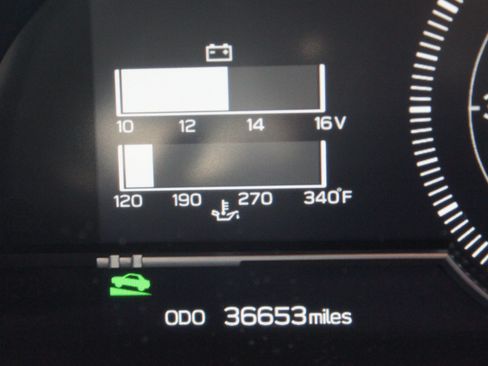 Used 2023 Toyota GR86 RWD image 4