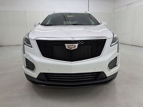 New 2025 Cadillac XT5 Sportv w/ LPO, Floor Liner Package image 15