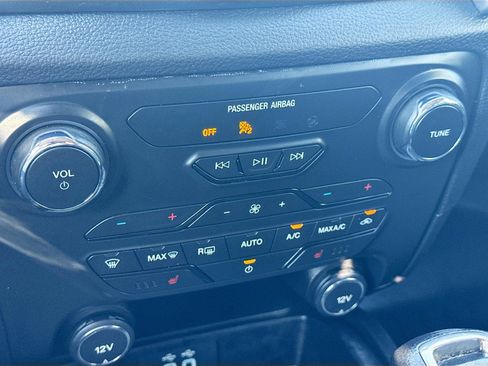 Used 2019 Ford Ranger Lariat w/ Technology Package RWD image 16