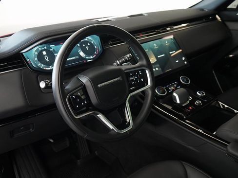Used 2023 Land Rover Range Rover Sport SE image 3