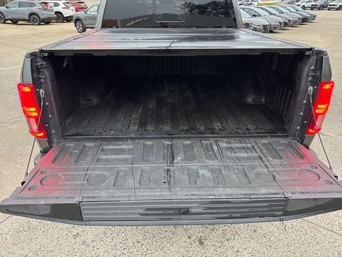Used 2020 Ford F150 Platinum w/ Equipment Group 701A Luxury image 12