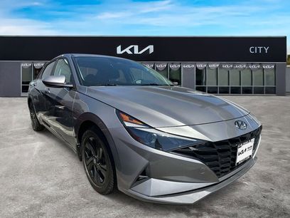 Used 2022 Hyundai Elantra SEL