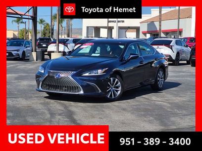 Used 2021 Lexus ES 300h w/ Accessory Package