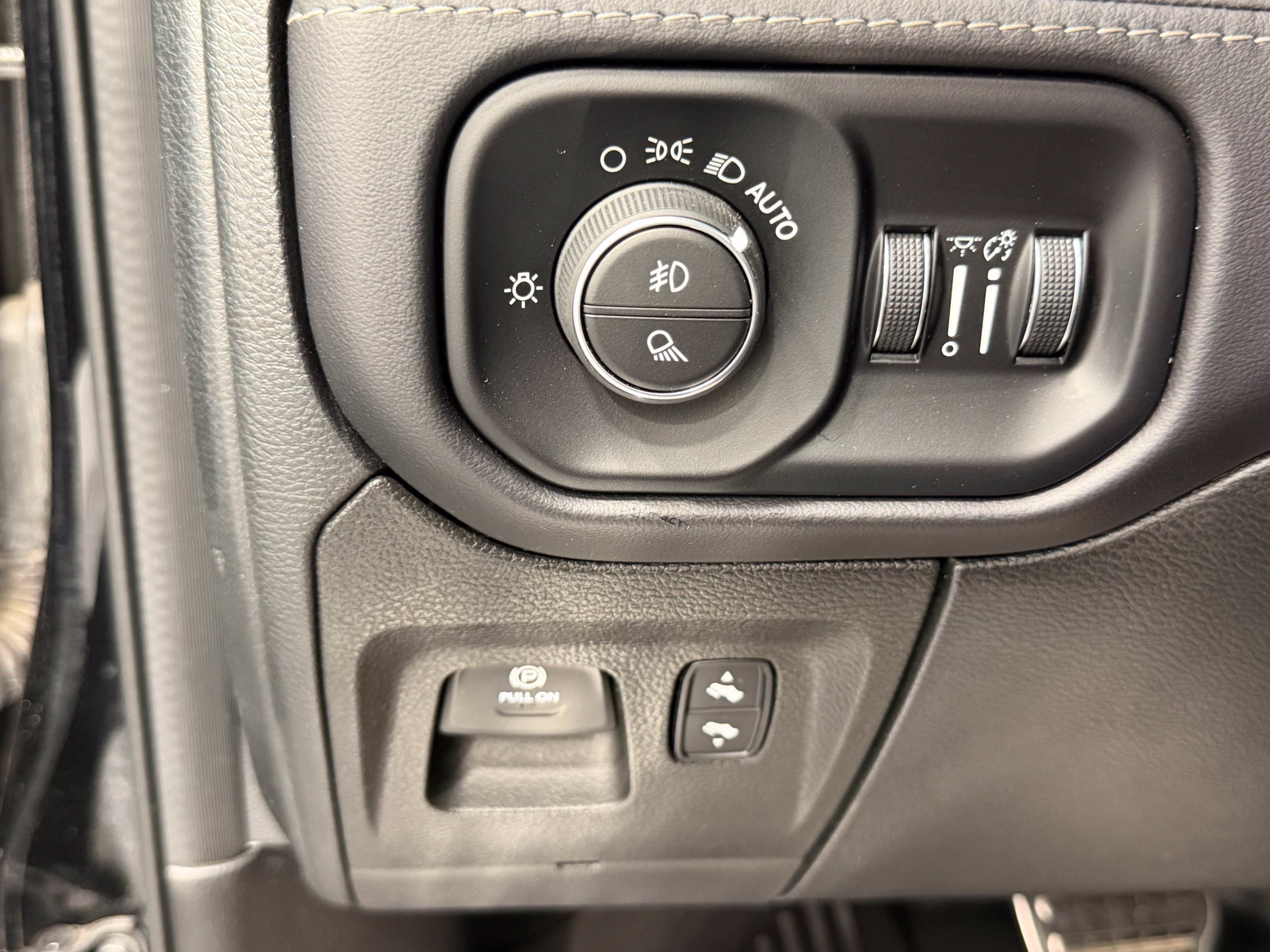 Used 2022 RAM 1500 TRX w/ TRX Level 2 Equipment Group AWD/4WD image 53