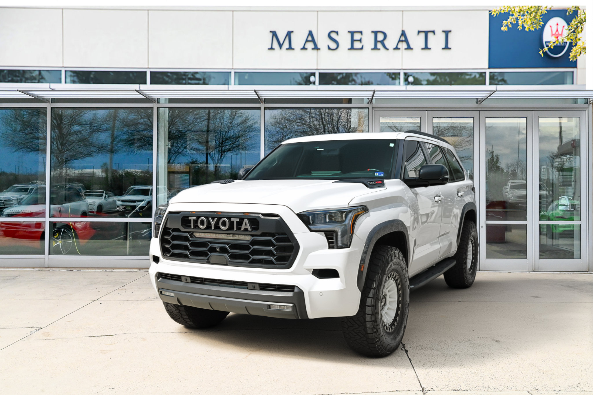 Used 2024 Toyota Sequoia TRD Pro AWD/4WD image 1