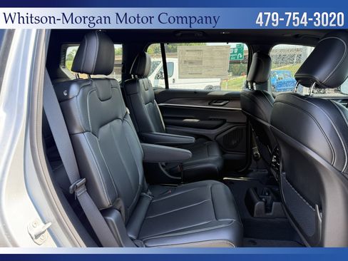 New 2025 Jeep Grand Cherokee L Limited w/ Luxury Tech Group II image 12