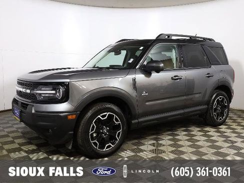 Certified 2025 Ford Bronco Sport Outer Banks w/ Outer Banks Tech Package+ image 1