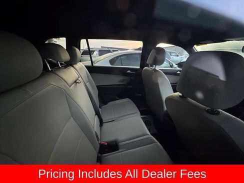 Used 2021 Volkswagen Tiguan SE R-Line FWD image 4