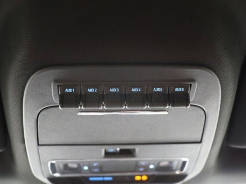 Used 2024 Ford F450 Platinum image 42