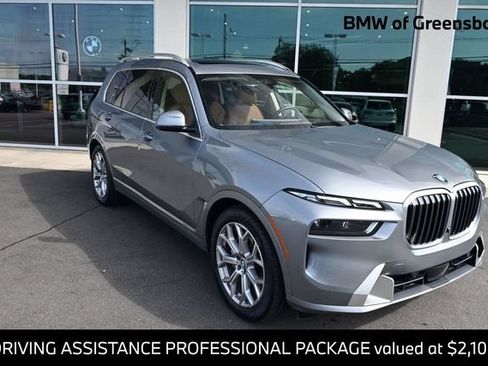 Used 2024 BMW X7 xDrive40i AWD/4WD image 1