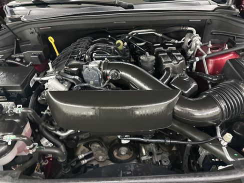 Used 2023 Dodge Durango GT image 18