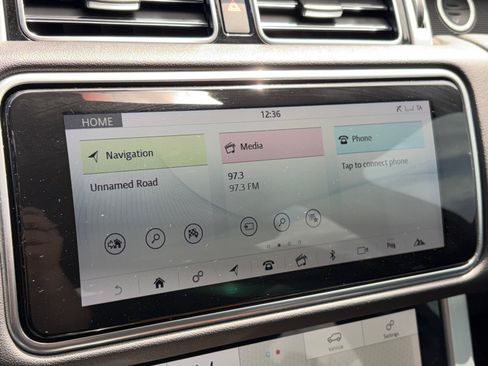 Used 2021 Land Rover Range Rover AWD/4WD image 22