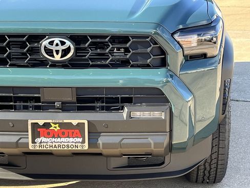 New 2026 Toyota 4Runner TRD Off-Road Premium AWD/4WD image 8