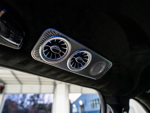 Used 2020 Mercedes-Benz Metris Passenger image 58