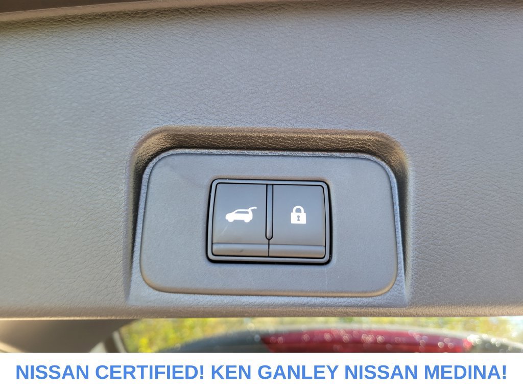 Certified 2024 Nissan Rogue SV w/ SV Premium Package AWD/4WD image 48