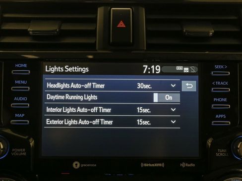 Used 2023 Toyota 4Runner TRD Off-Road Premium w/ Off Road Premium Plus Package AWD/4WD image 28