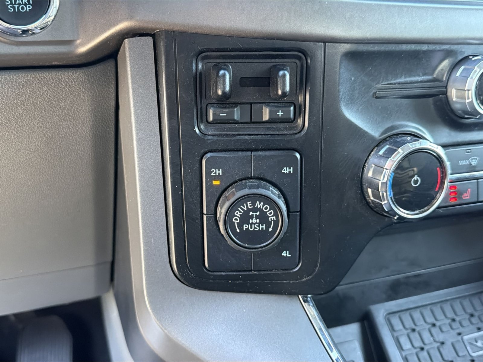 Used 2024 Ford F150 XLT w/ Equipment Group 302A MID AWD/4WD image 34