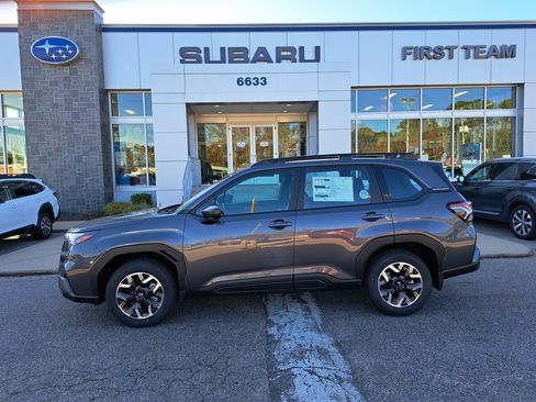 New 2026 Subaru Forester Premium image 3