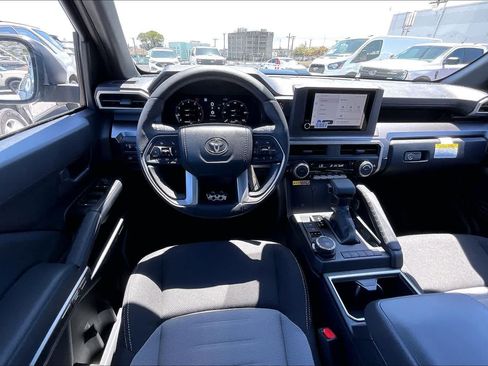 Used 2026 Toyota 4Runner 4WD image 14