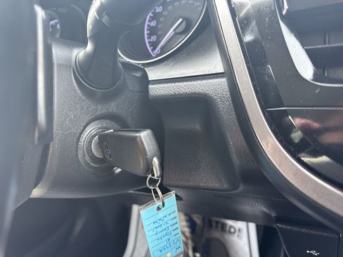 Used 2021 Toyota Camry SE image 17