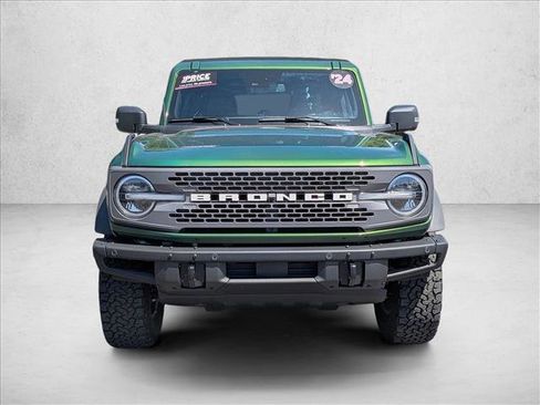 Certified 2024 Ford Bronco Badlands AWD/4WD image 2