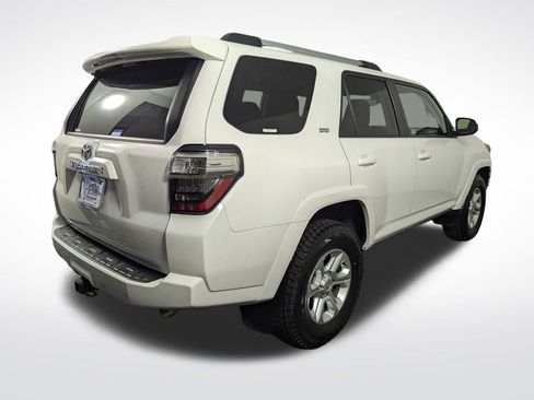Used 2024 Toyota 4Runner SR5 image 27