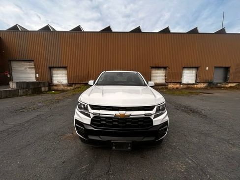 Used 2022 Chevrolet Colorado LT w/ Fleet Safety Package AWD/4WD image 2
