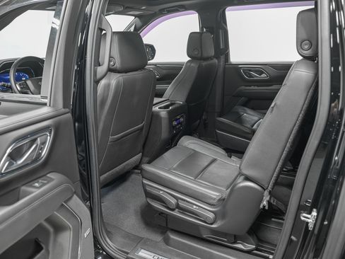 Used 2022 Chevrolet Suburban Z71 AWD/4WD image 27