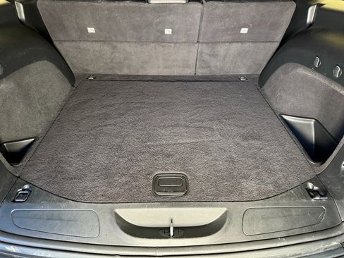 Used 2018 Jeep Grand Cherokee Altitude image 21