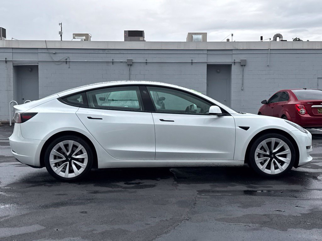 Used 2023 Tesla Model 3 Standard Range RWD image 9