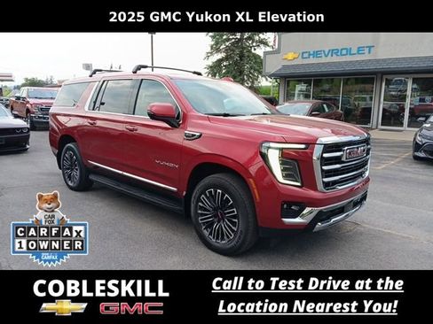 Used 2025 GMC Yukon XL Elevation w/ LPO, Elevation Black Package AWD/4WD image 1