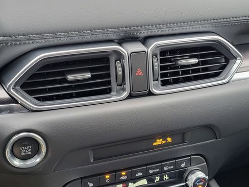 New 2025 MAZDA CX-5 Carbon Edition image 13