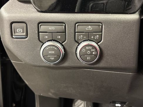 New 2026 GMC Sierra 1500 Elevation AWD/4WD image 31