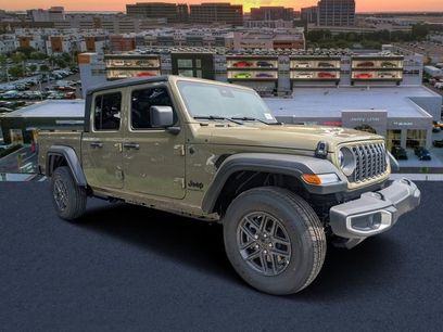 New 2025 Jeep Gladiator Sport