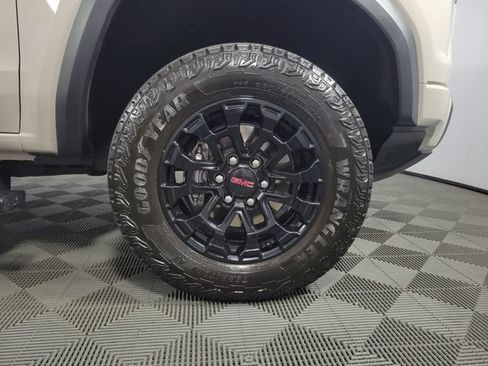 Used 2026 GMC Canyon Elevation w/ Convenience Package AWD/4WD image 12