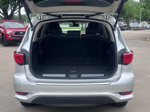 Used 2020 INFINITI QX60 Luxe w/ Essential Package FWD image 14