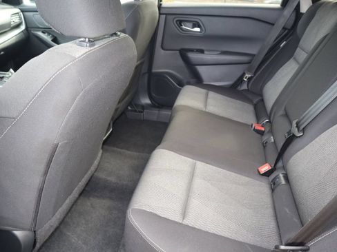 Certified 2025 Nissan Rogue SV AWD/4WD image 19