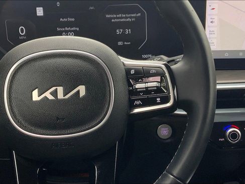 Used 2024 Kia Sorento SX image 21