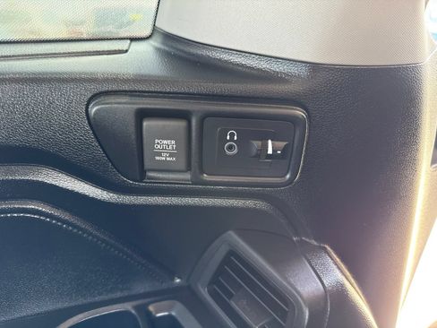 Used 2019 Honda Odyssey Elite image 23