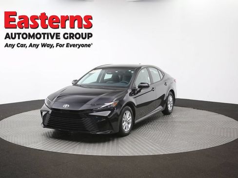 Used 2025 Toyota Camry LE FWD image 53