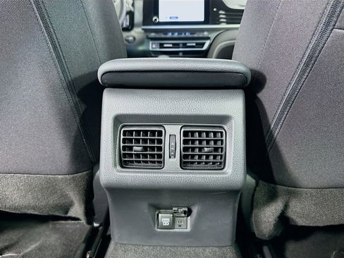 Used 2025 Toyota Camry LE image 24