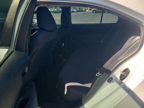 Certified 2022 Toyota Corolla LE image 13