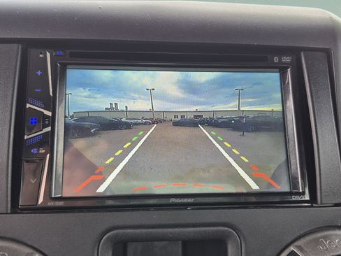 Used 2015 Jeep Wrangler Sport AWD/4WD image 15