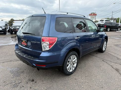 Used 2011 Subaru Forester 2.5X Touring w/ Popular Equipment Group 4B AWD/4WD image 8