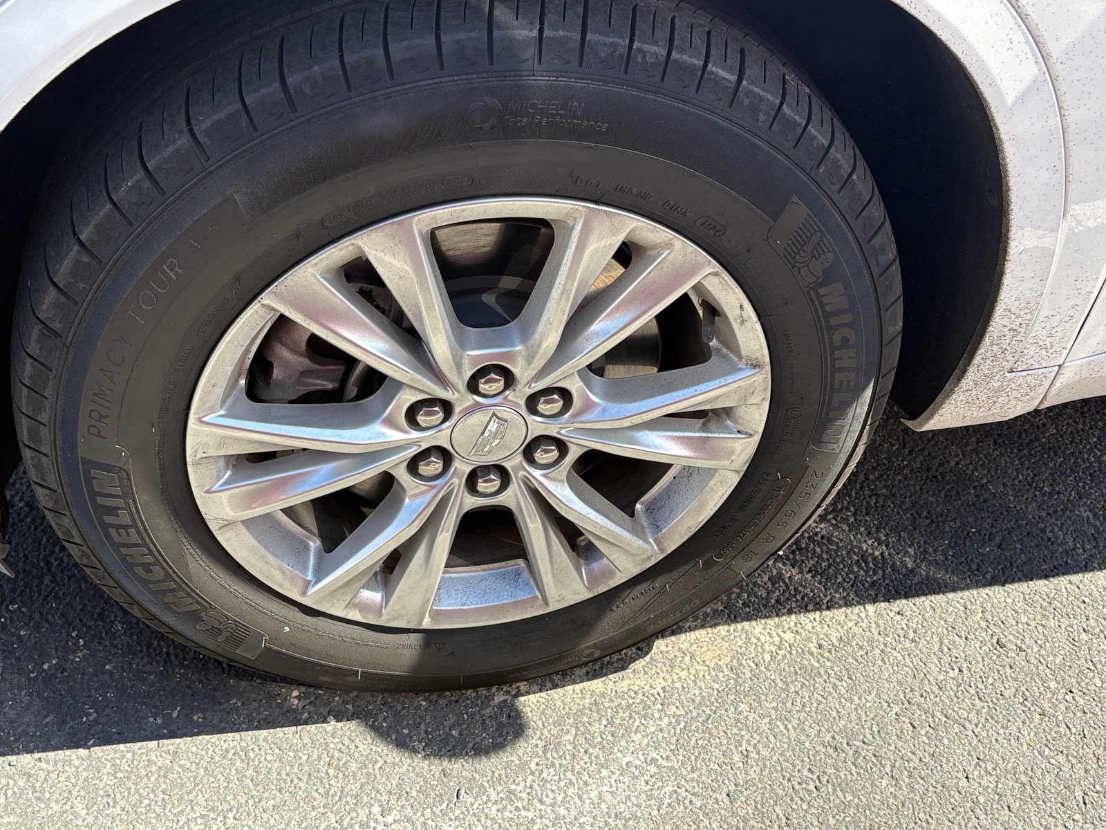 Used 2024 Cadillac XT6 Luxury FWD image 5