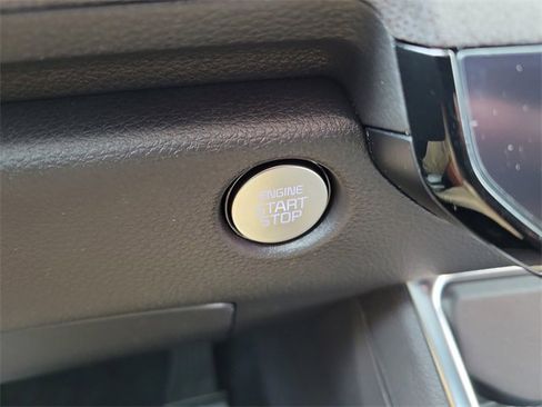 New 2026 Kia Carnival SX image 32