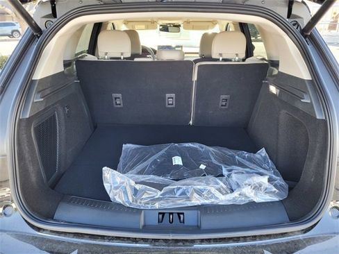 New 2025 Lincoln Corsair Premiere image 17