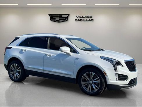 Used 2021 Cadillac XT5 Premium Luxury FWD image 7